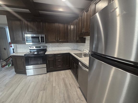 4th image of 317 Main St #1