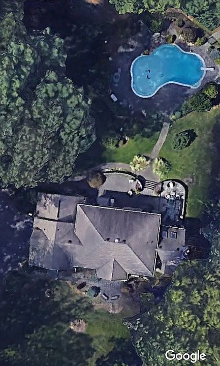 2nd image of 27 Joseph St
