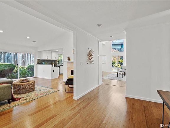 5th image of 5492 Sontura Ct
