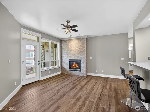 1416 Lindsay Loop #306, Mount Vernon, WA 98274