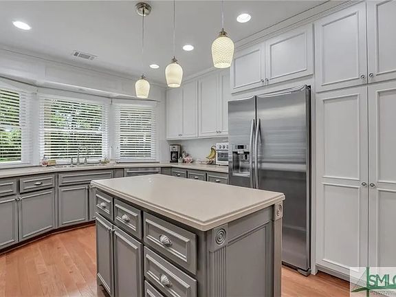 2nd image of 108 Loyer Ln