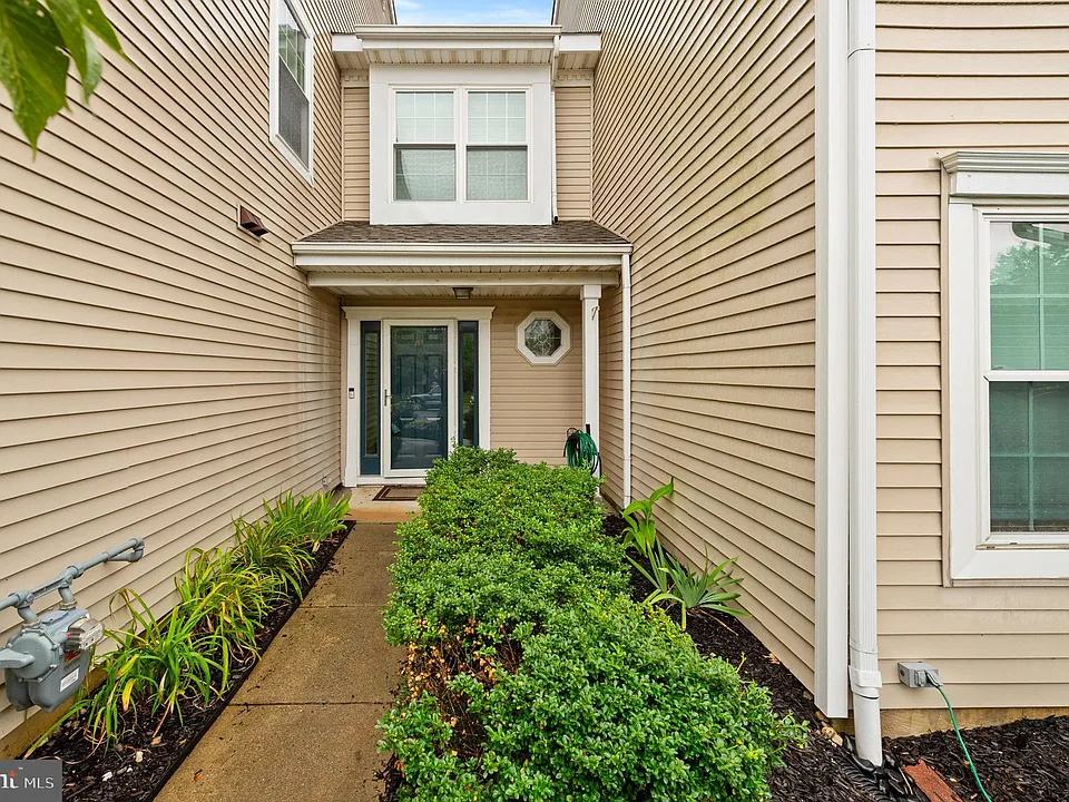 56 Saw Mill Dr