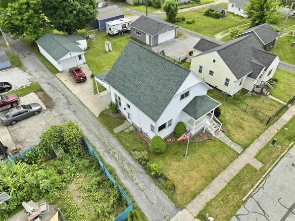 618 Russell St, Kendallville, IN 46755