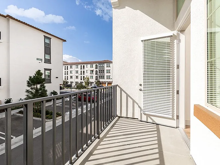 West Village Poway Apartments — Photo 42