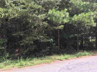 421 S Meadow Dr, Spartanburg, SC 29306