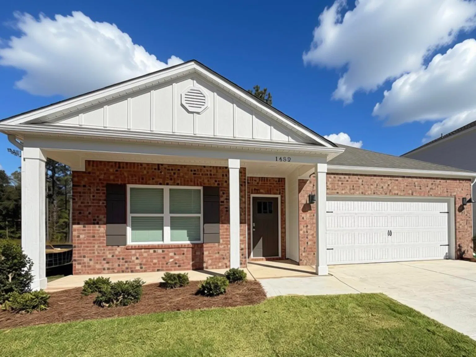 4 bed, 2.0 bath, 1774 sqft, $2,099 — Photo 1