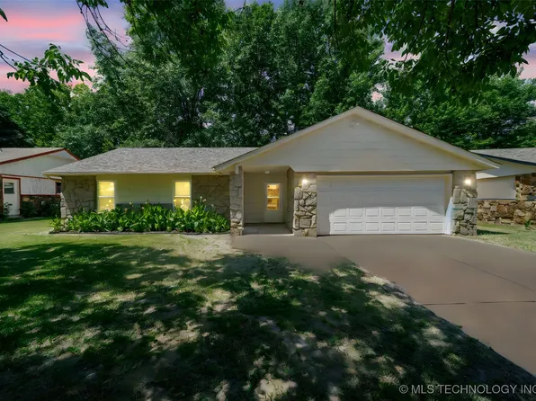 13624 S 285th East Ave, Coweta, OK 74429