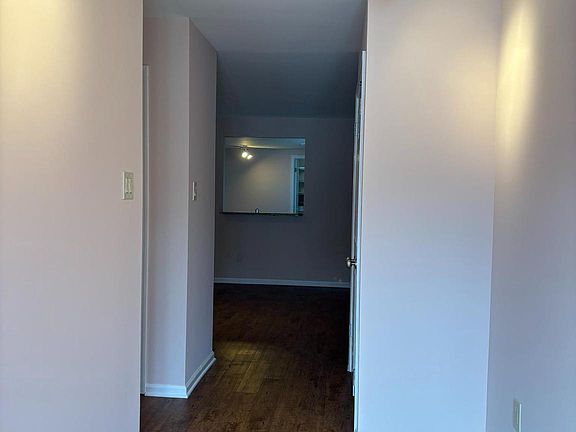 2nd image of 303 Mountainview Dr #303