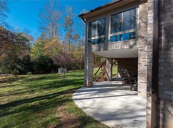 5th image of 6123 Wiltshire Dr #6