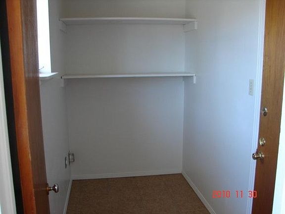 4th image of 9223 Waverly Dr