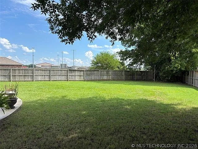 8040 E Silverado Rd — Photo 25