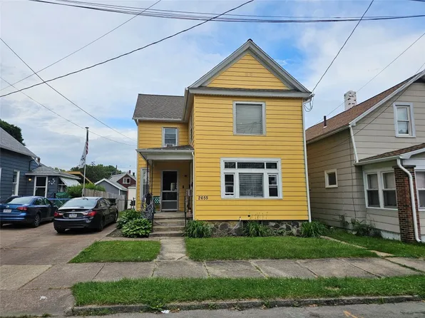 2655 Hazel St, Erie, PA 16508