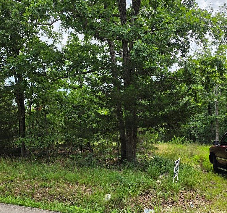 1st image of 23675 Grandview Rd