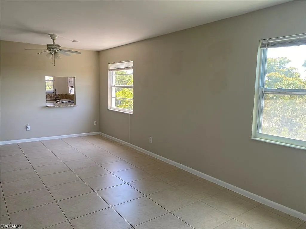 2 bed, 2.0 bath, 954 sqft, $1,600 — Photo 3