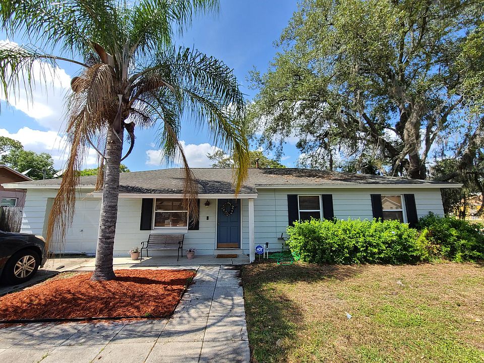 1st image of 895 Georgia Ave