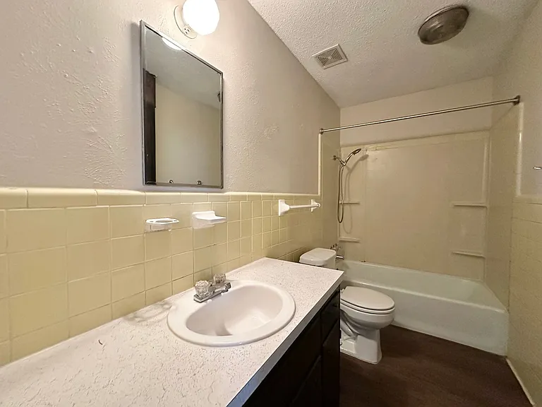 624 Sunset Ln — Photo 12