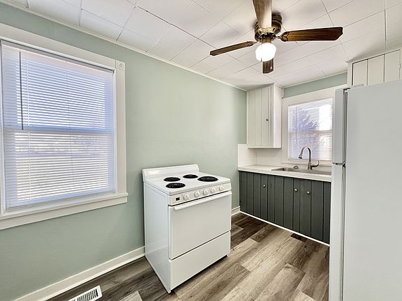 4th image of 15 Swift St #B