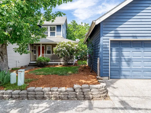 837 NE Roselawn St, Portland, OR 97211