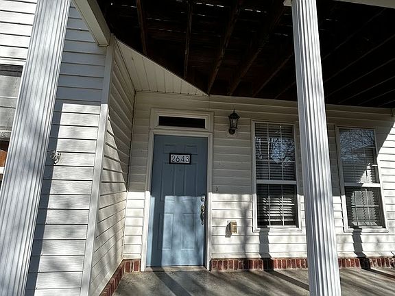 3rd image of 2643 N Westminster Dr