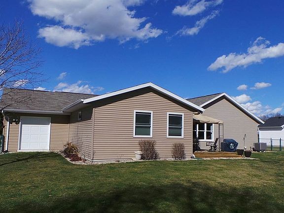 3rd image of 30868 Mast Dr