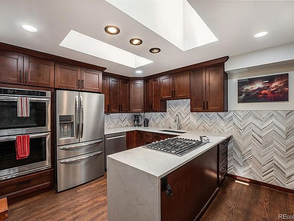 4th image of 4605 S Yosemite Street #401