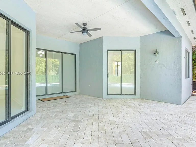 7551 SW 187th St — Photo 41
