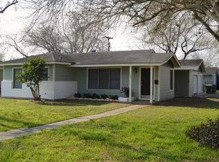 1701 Milam Dr, Victoria, TX 77901