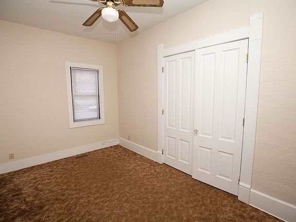 1st bedroom