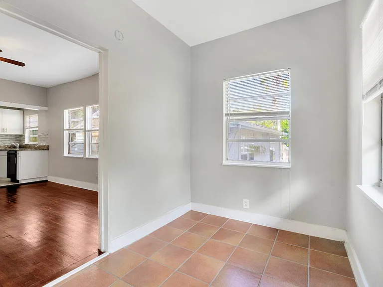 1403 S Bay Villa Pl — Photo 14