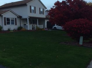 574 Drumcliff Way, Rochester, NY 14612