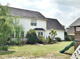 425 Arlington Dr, Cameron, NC 28326