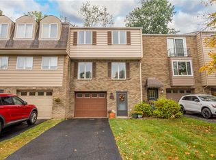 325 Joan Of Arc Ct, Clairton, PA