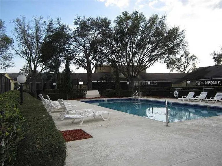 13 Silver Park Cir — Photo 16