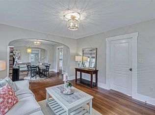 205 Magnolia Rd, Charleston, SC 29407