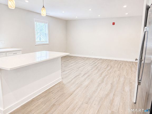 5th image of 24 Glen Rd #B-2