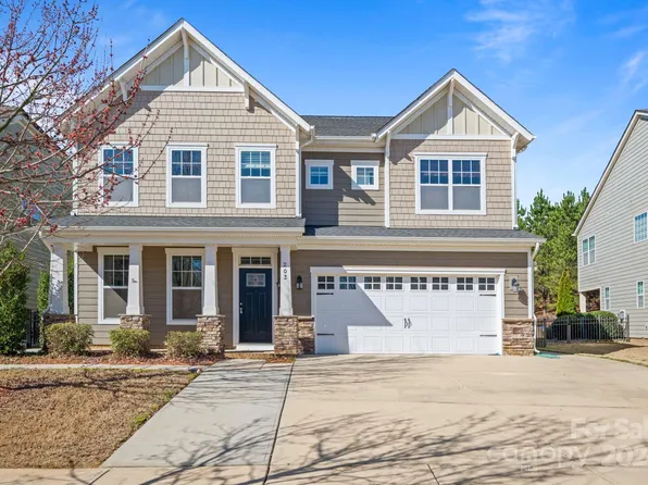 203 Blossom Ridge Dr, Mooresville, NC 28117