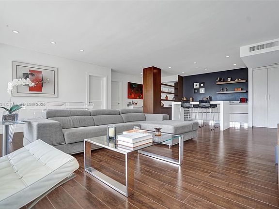 3rd image of 2451 Brickell Ave APT 4J