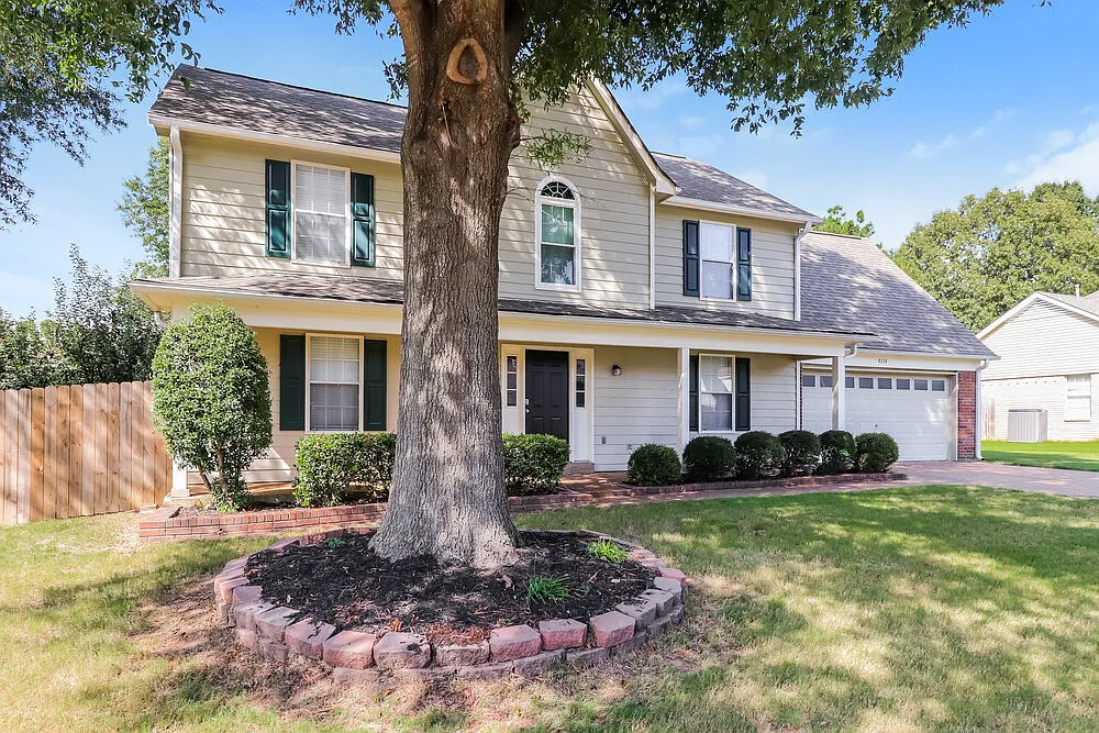 4 bed, 2.5 bath, 2368 sqft, $2,040 — Photo 4
