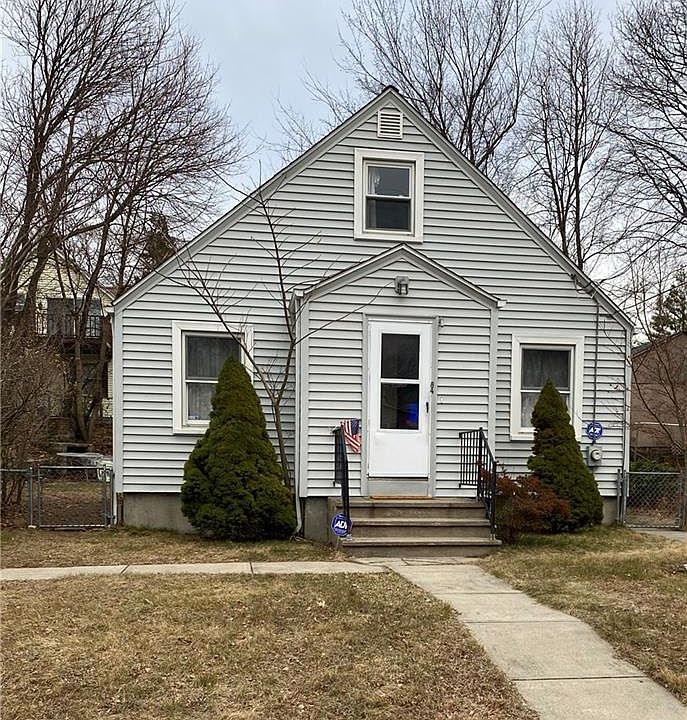 1st image of 84 Berkley St