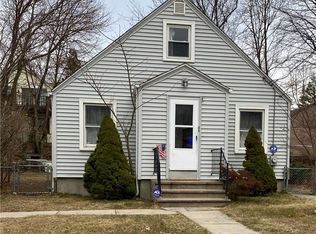 84 Berkley St, Cranston, RI 02910