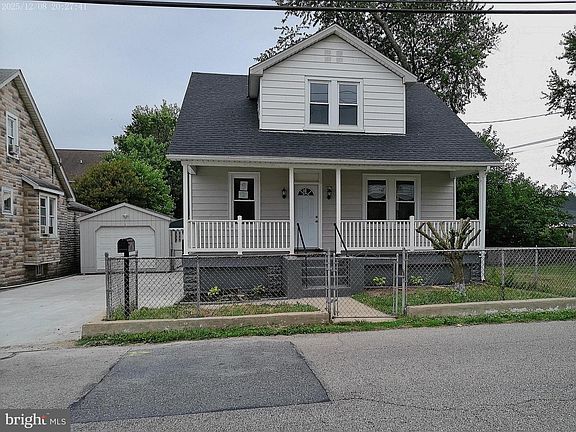 2nd image of 5226 6th St