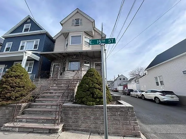 21 E 15th St #2 — Photo 20