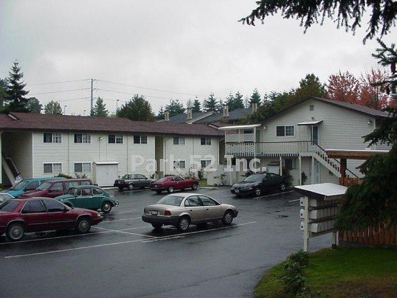 1st image of 2305 S 74th St APT 13