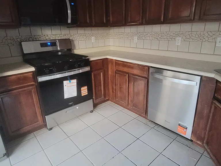 661 Paseo Sereno Dr — Photo 7