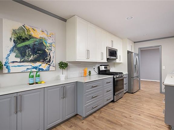 4th image of 9604 Nieman Pl