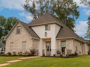 274 Turnberry Ln, Starkville, MS 39759
