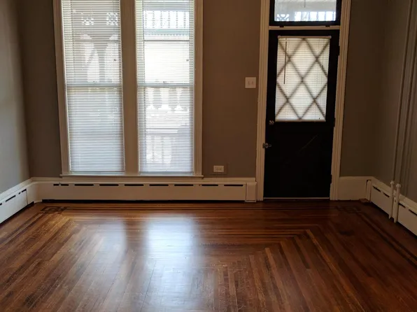 133 Pine St #1F, Tamaqua, PA 18252