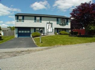 72 Flynn St, Fall River, MA 02724