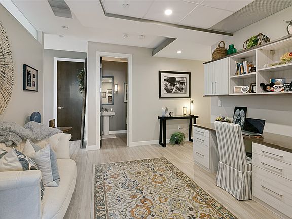 5th image of 2600 W 7th St APT 1623