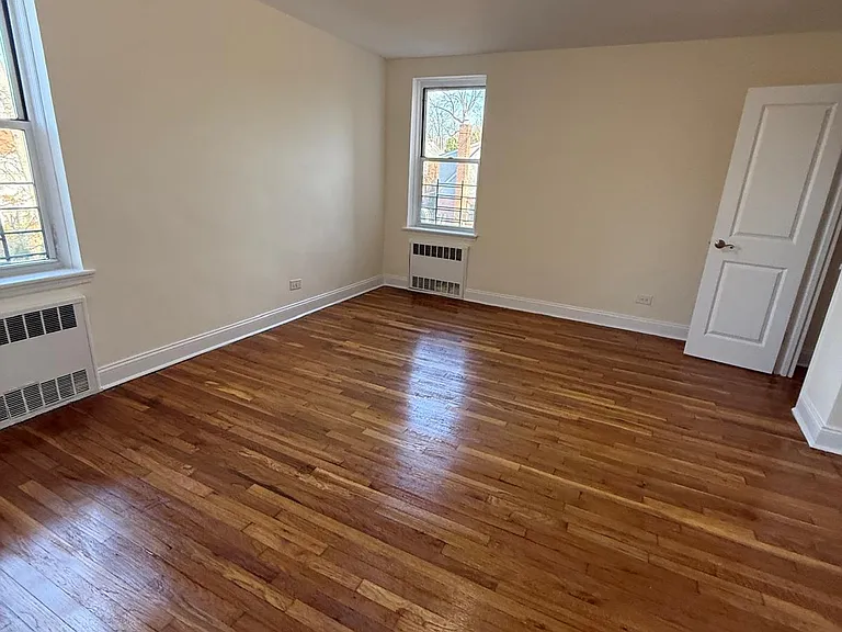 8672 Midland Pkwy #2 — Photo 3